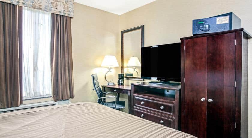 Days Inn Long Island City