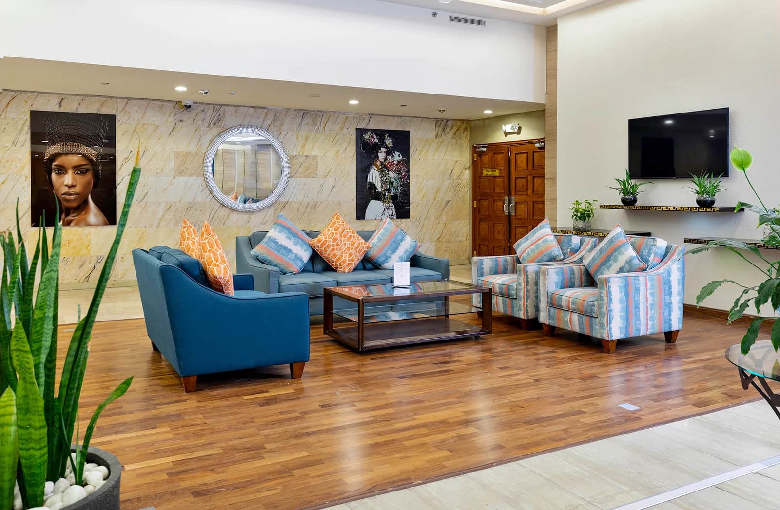 Treffen House Hotel