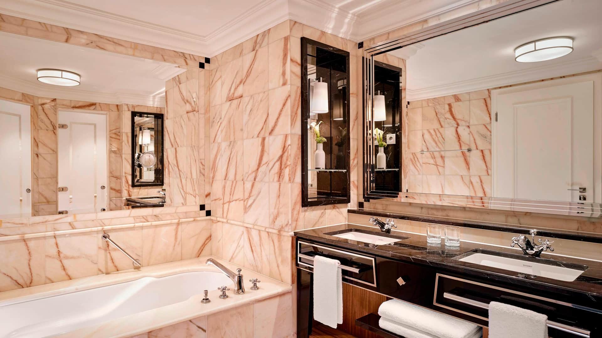 The Ritz-Carlton, Berlin