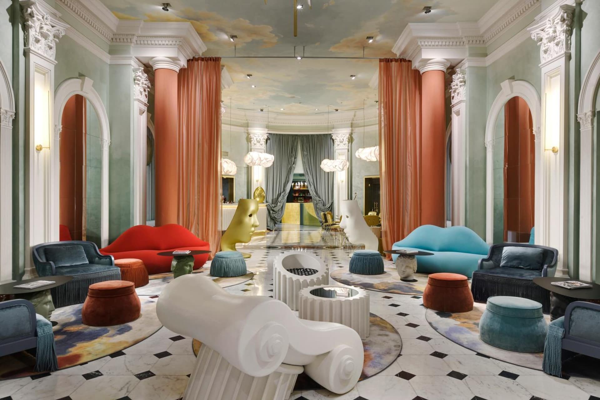Leon's Place Hotel