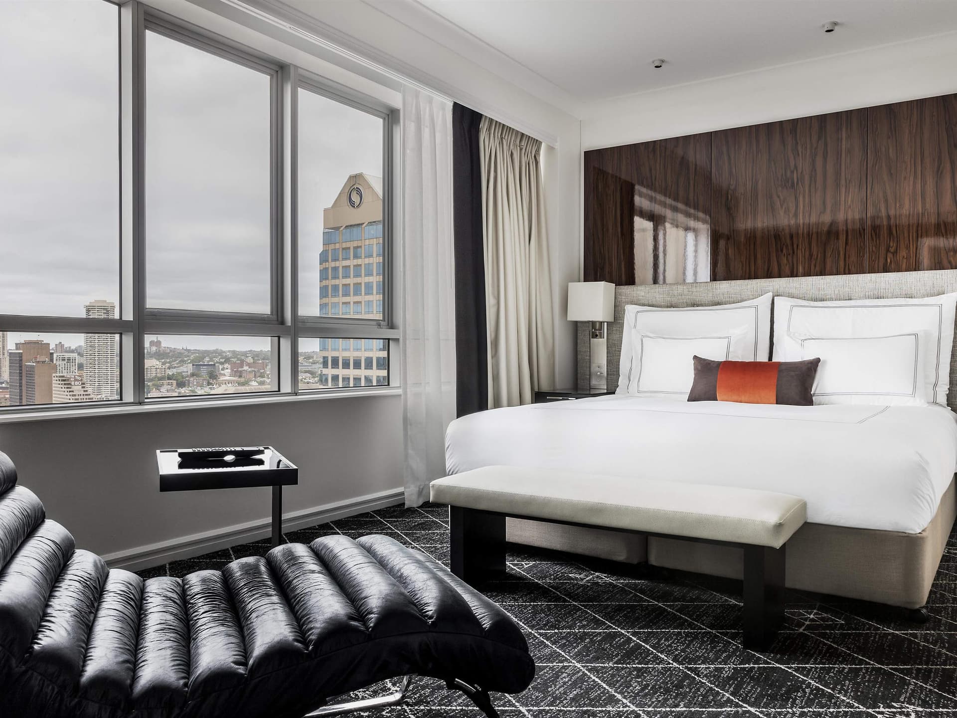 Swissôtel Sydney