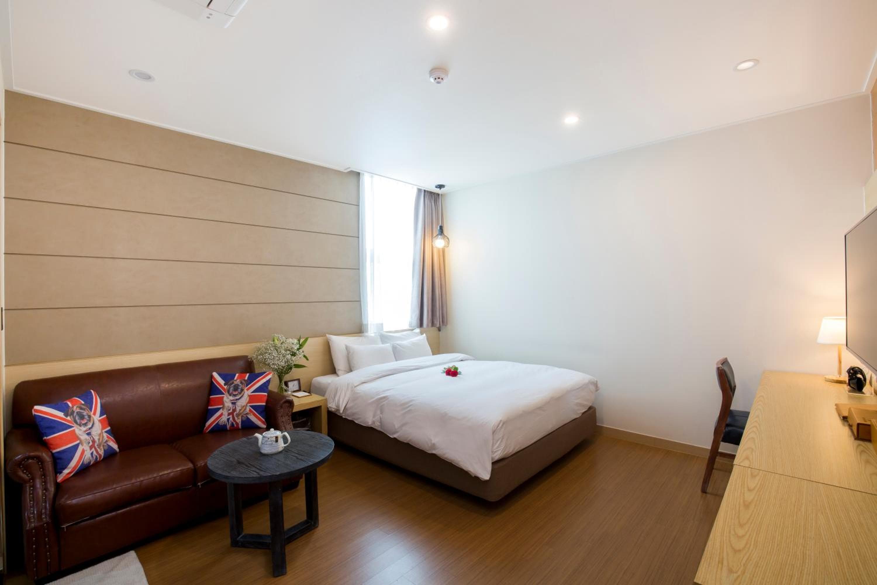 Hotel Nafore 호텔 나포레 종로