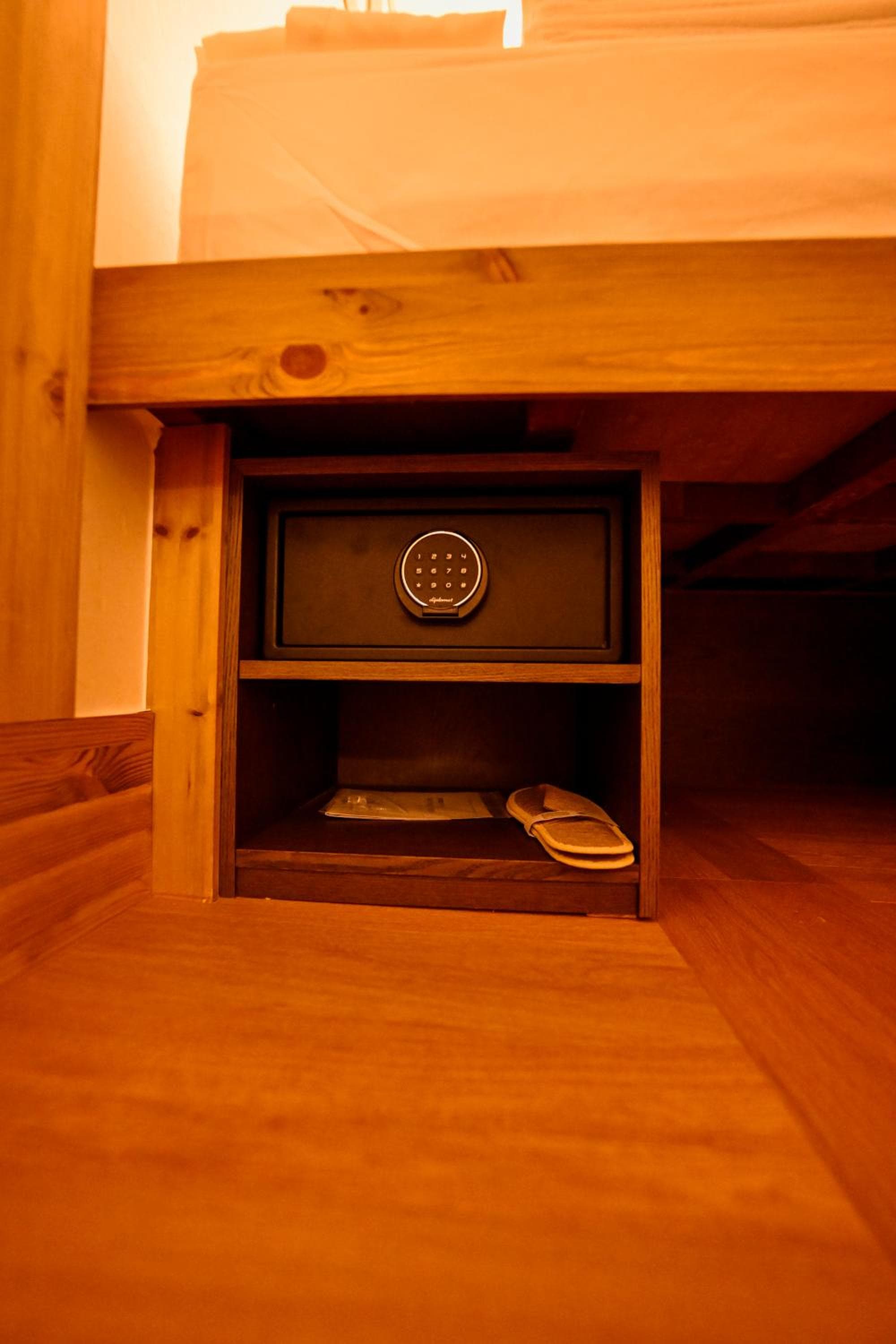 Luxury Hanok Hotel DAAM 한옥 호텔 담