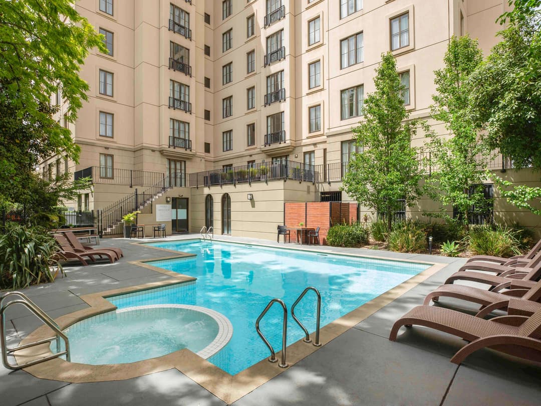 Mantra on Jolimont Melbourne