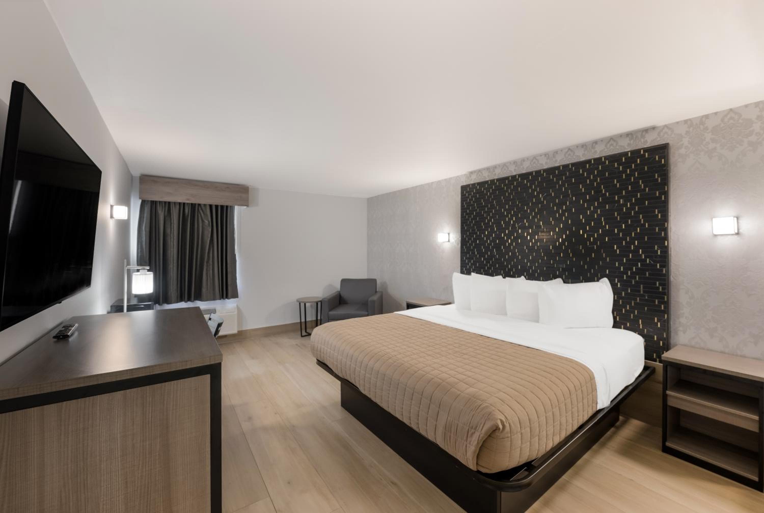 Essence Express Wayne