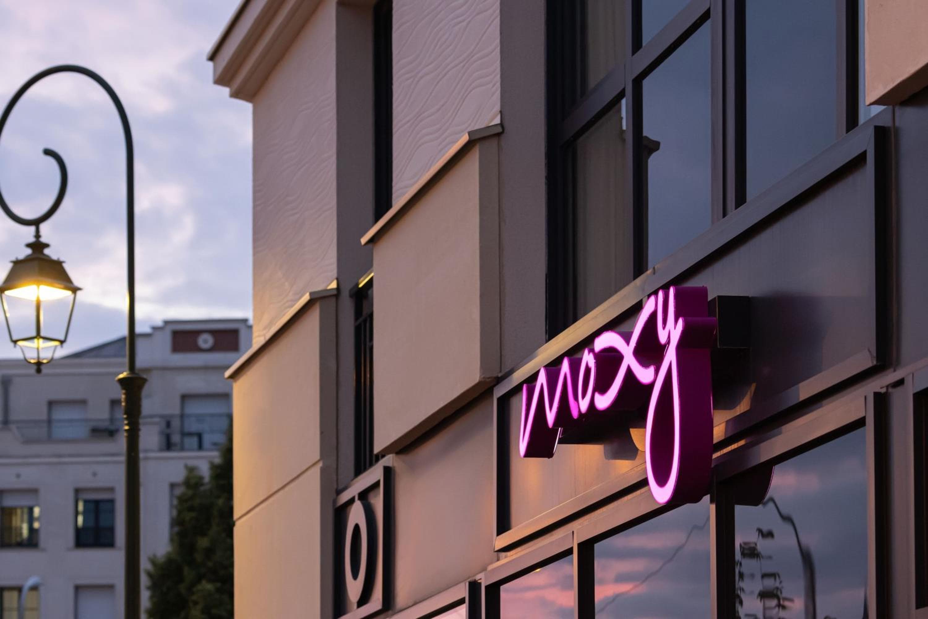 Moxy Paris Clamart