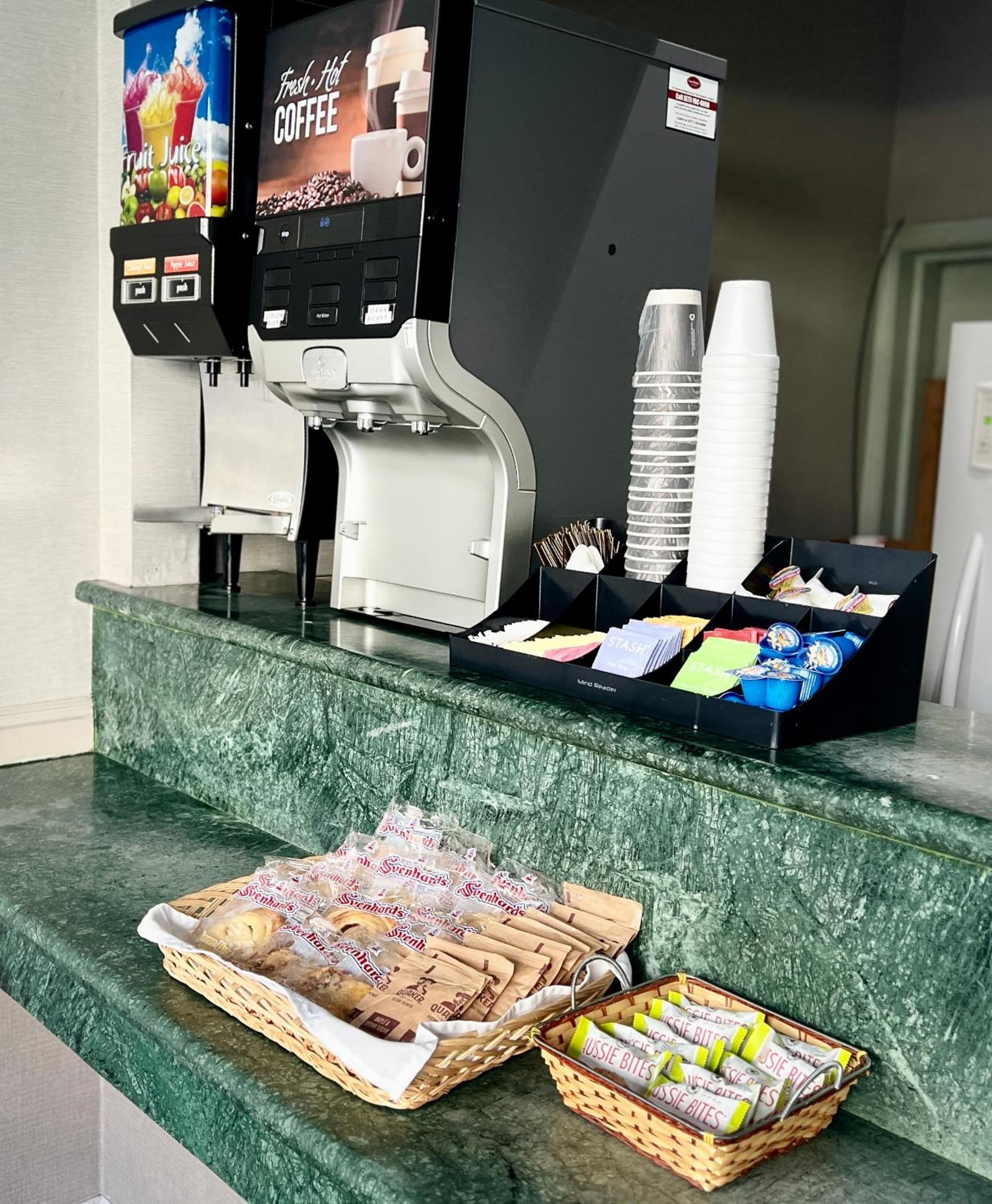 City Center Inn & Suites