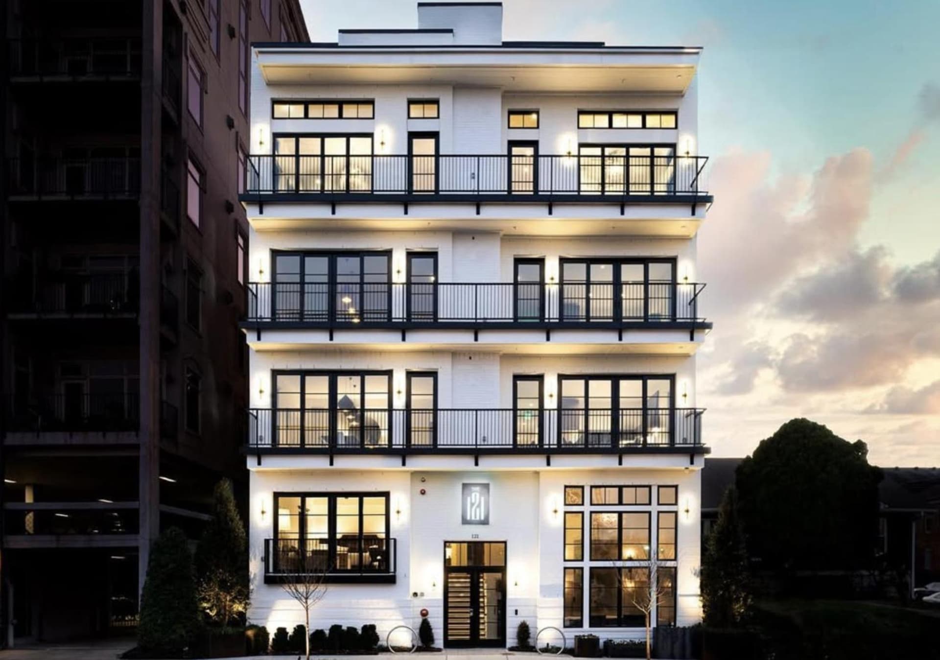 The 121 Hotel