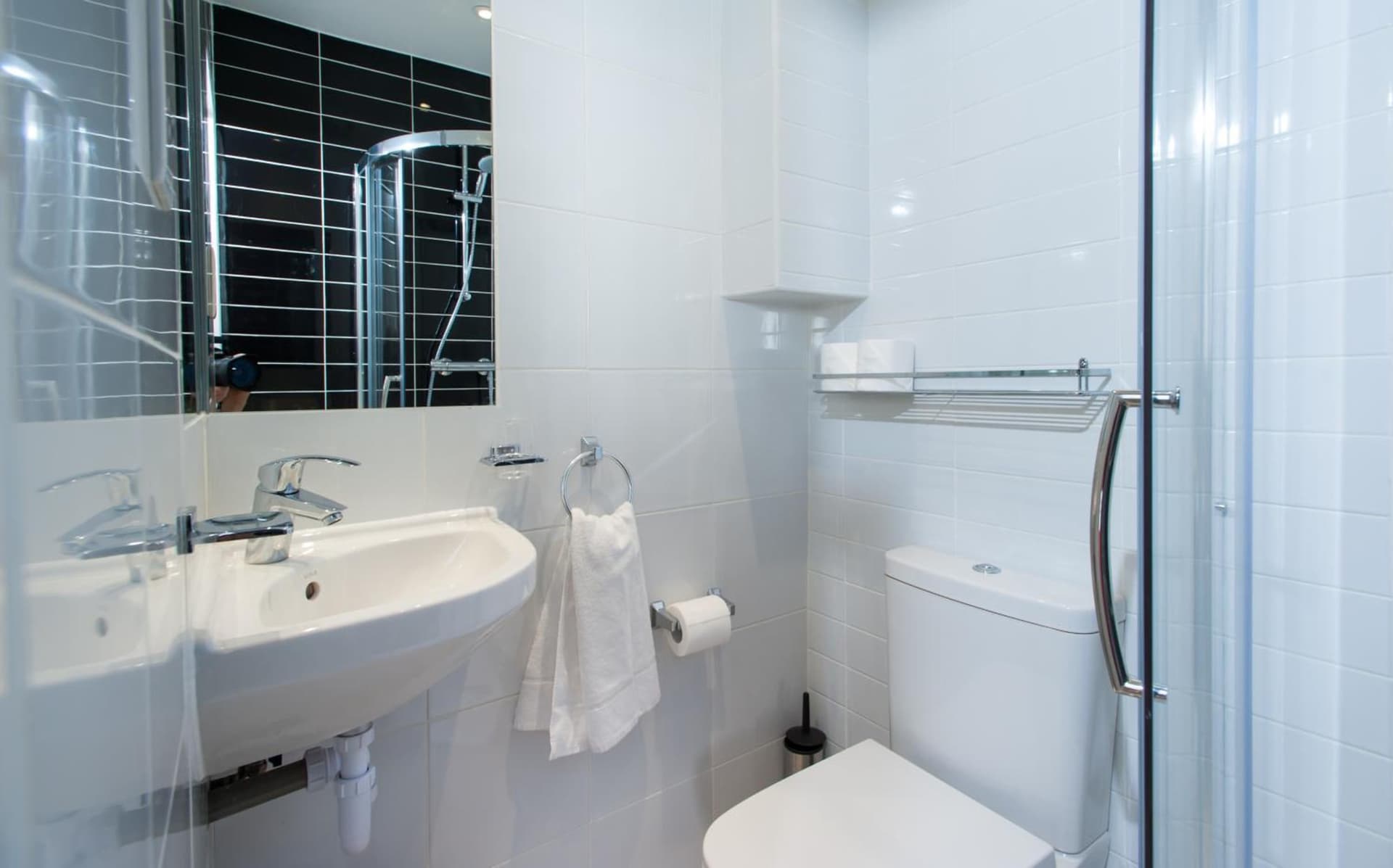 Marble Arch Inn