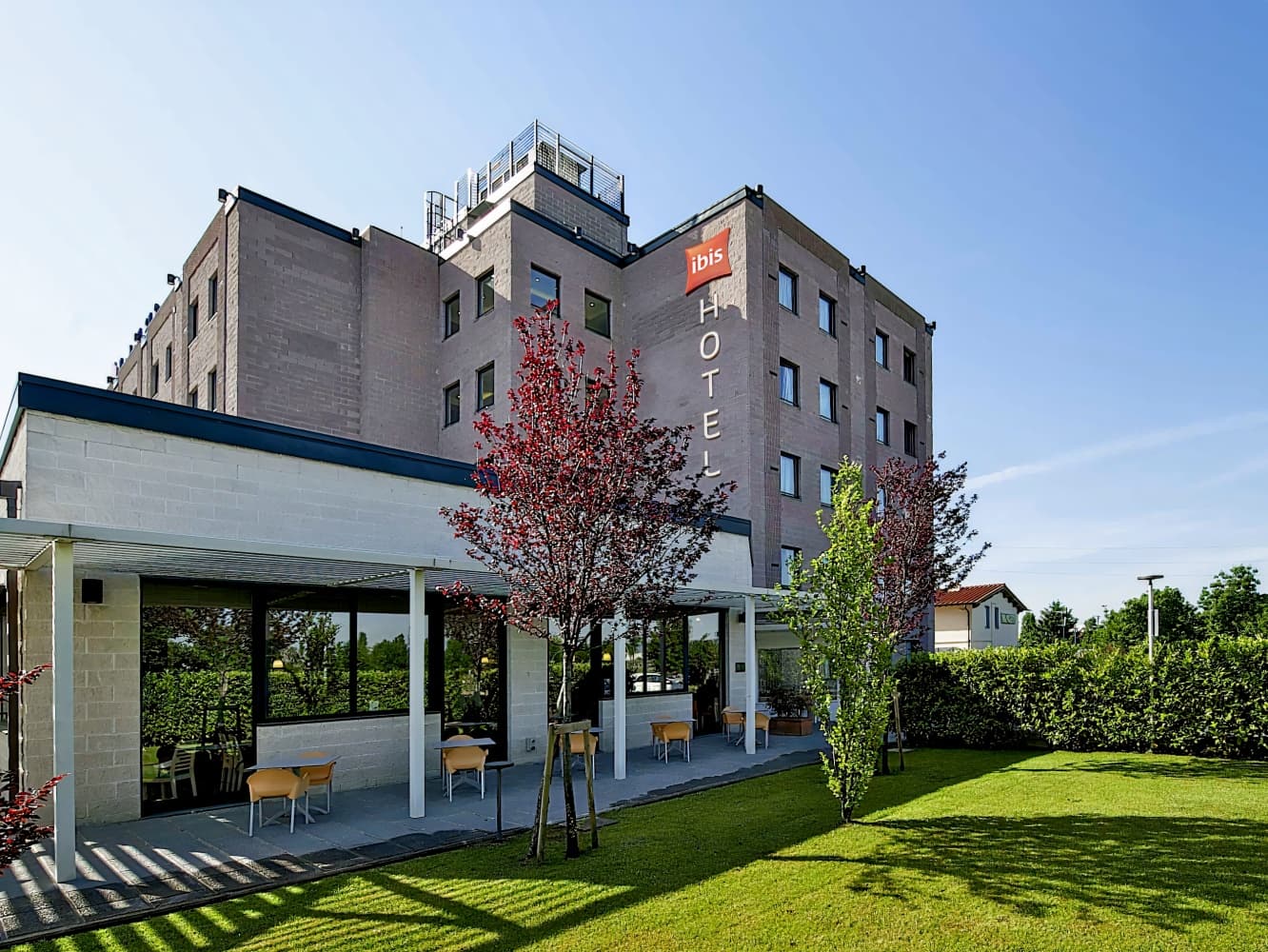 ibis Florence Prato East