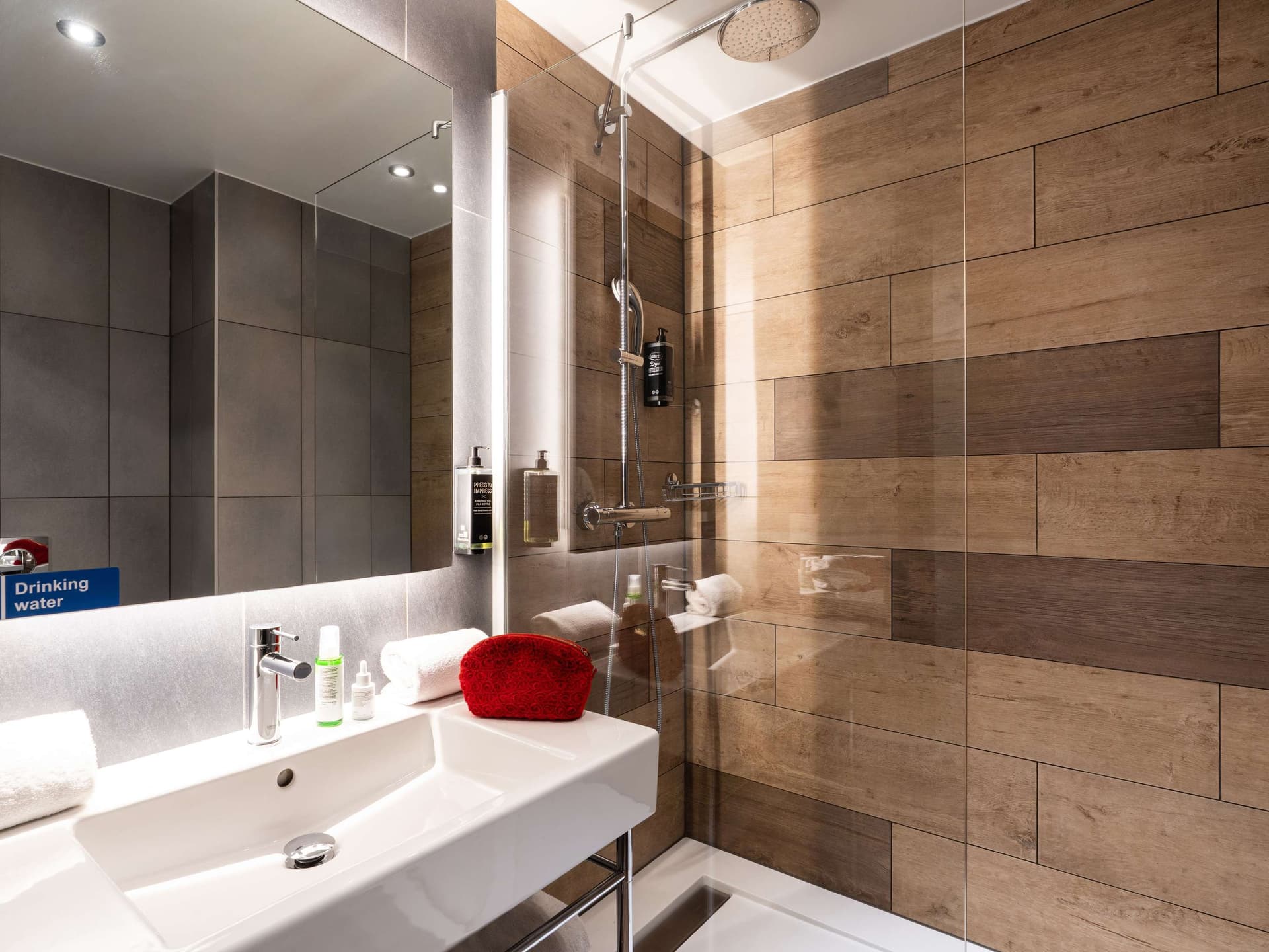 ibis Styles Genève Palexpo Aéroport