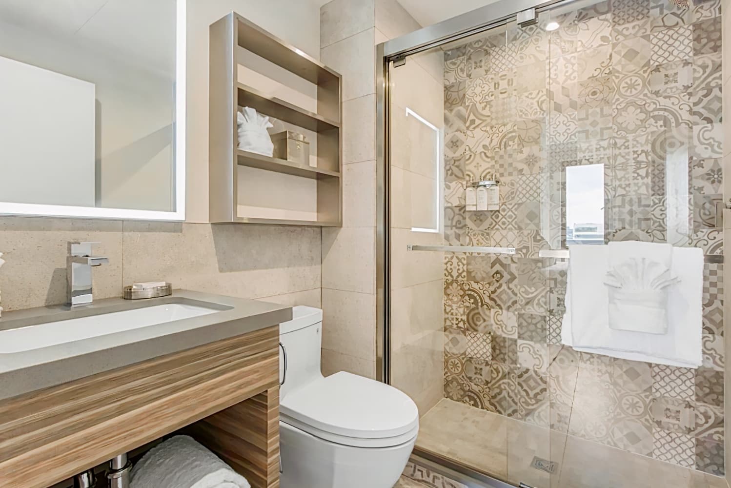 Insignia Hotel Brooklyn