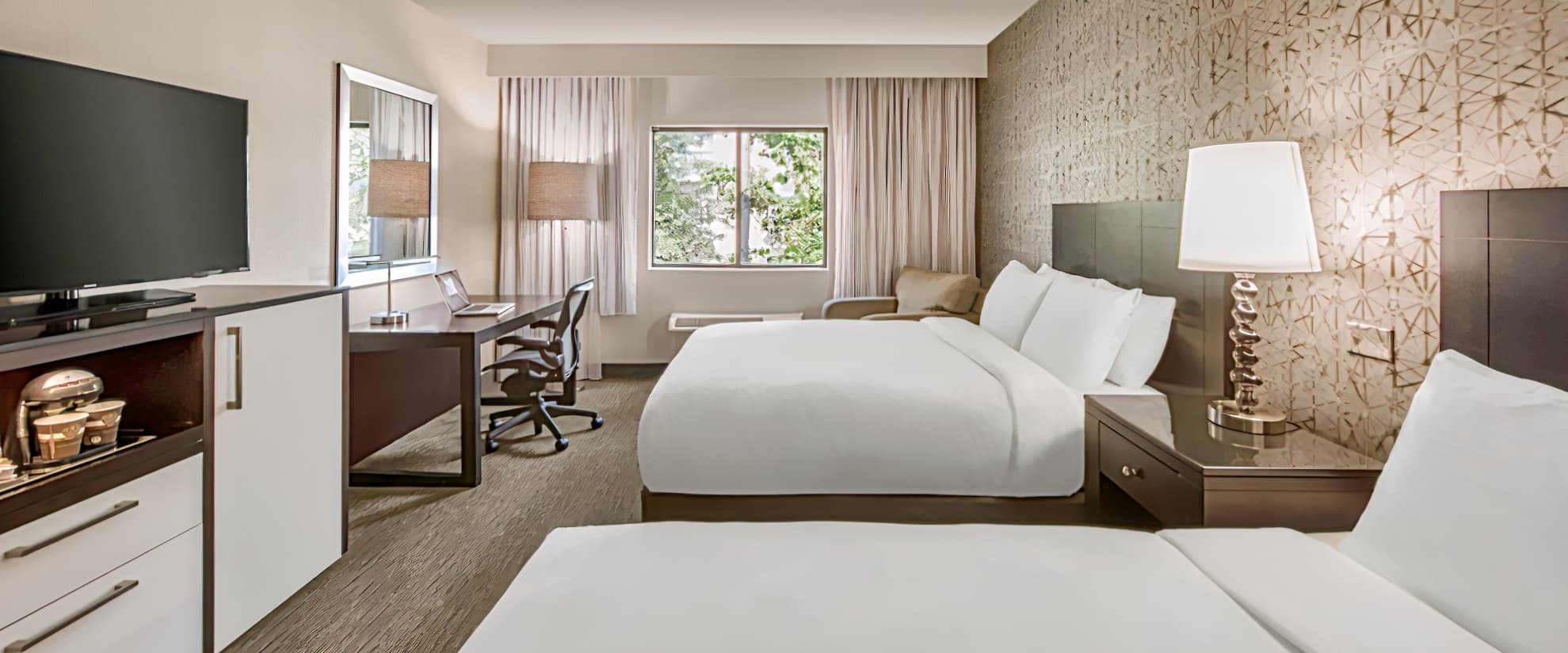 DoubleTree by Hilton Hotel Chicago Wood Dale-Elk Grove