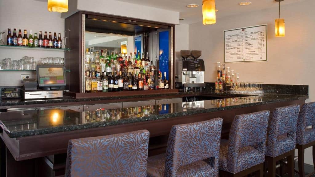 DoubleTree by Hilton Hotel Chicago-Schaumburg