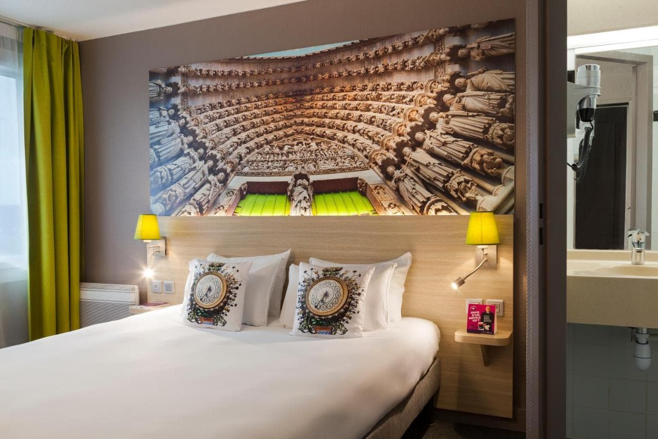 Brit Hôtel Confort Amiens