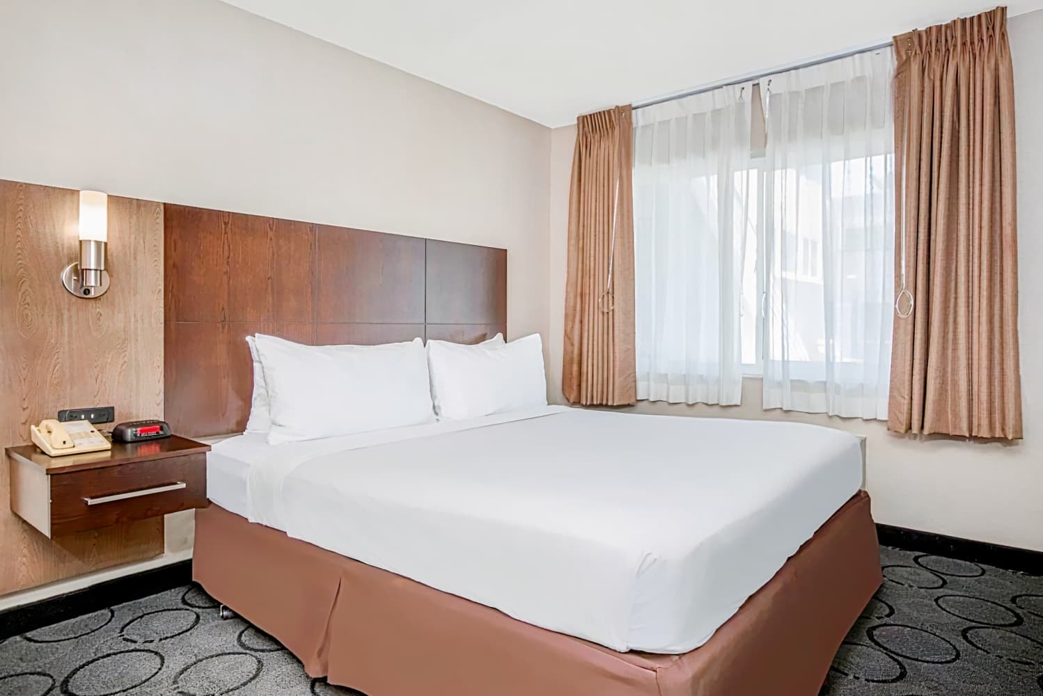 Baymont by Wyndham San Diego Downtown