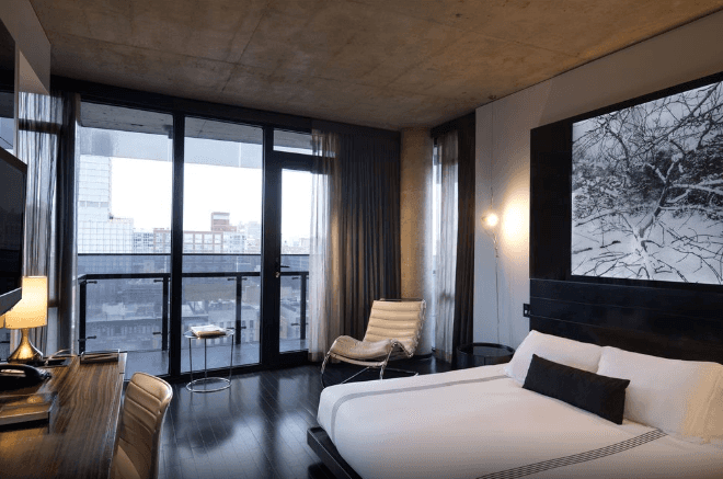 SIXTY LES Hotel