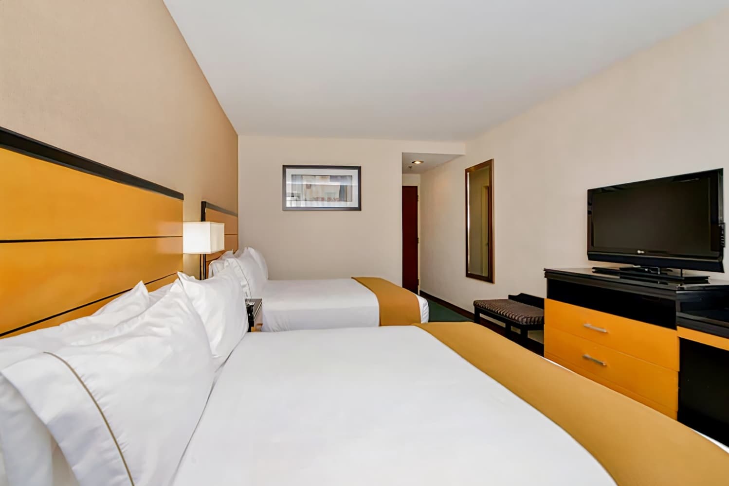 Holiday Inn Express New York JFK Airport Area