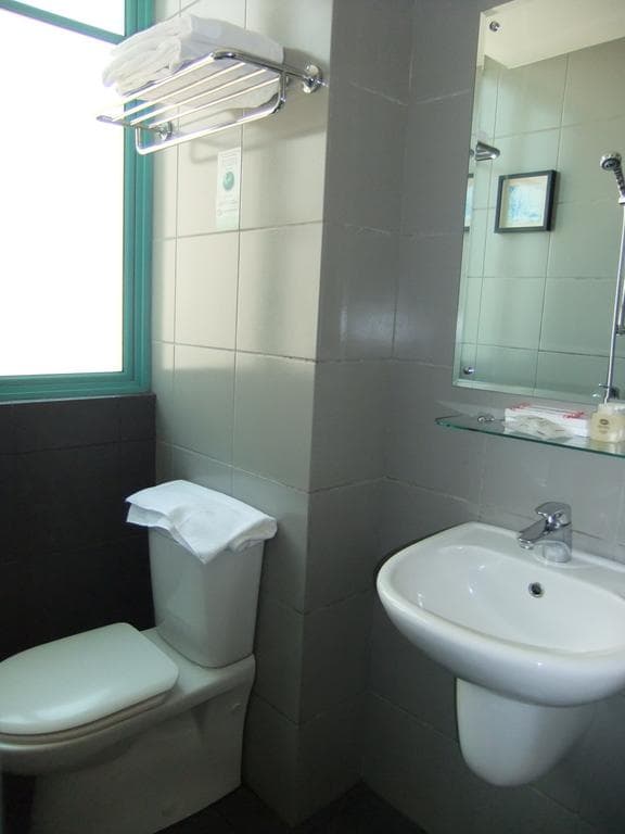 Santa Grand Hotel West Coast