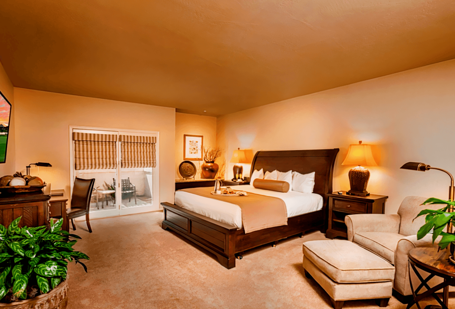 Kimpton Miralina Resort & Villas