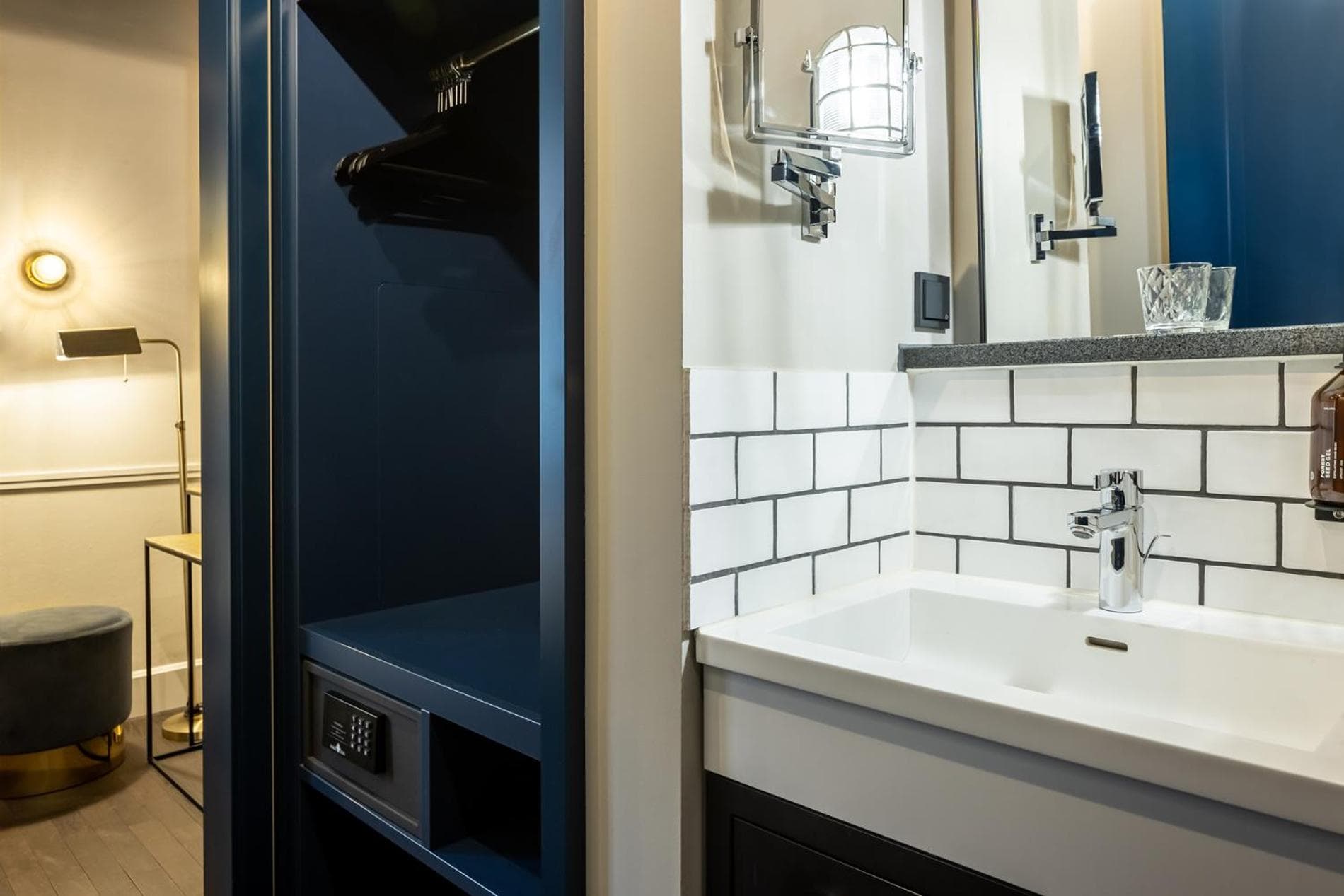 AMO by Amano