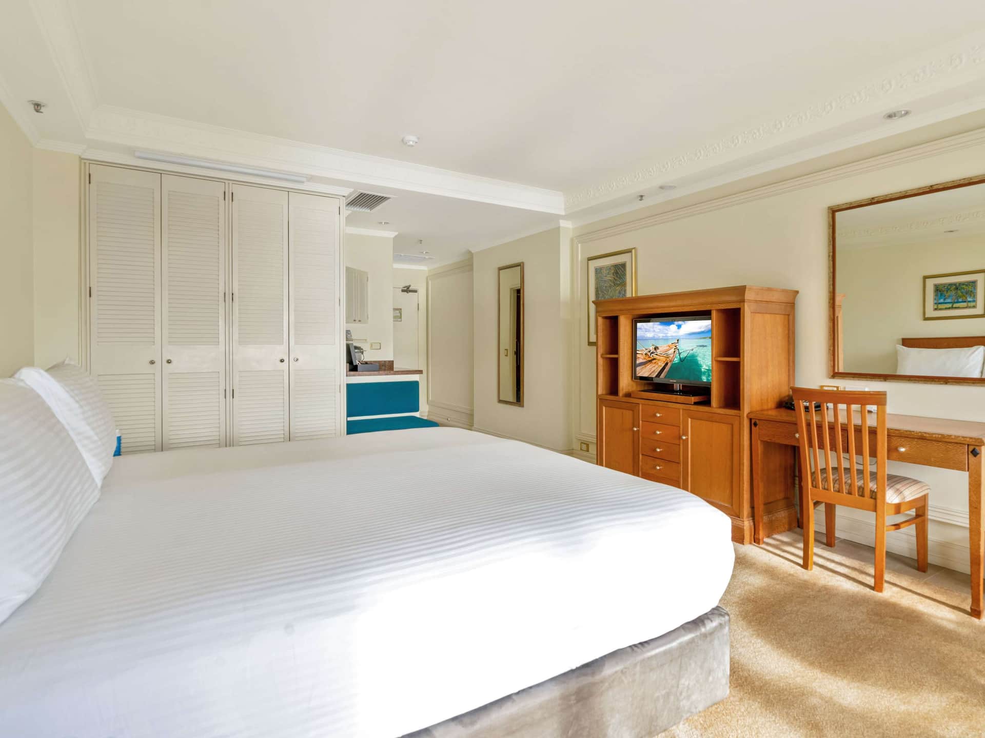 Pullman Cairns International