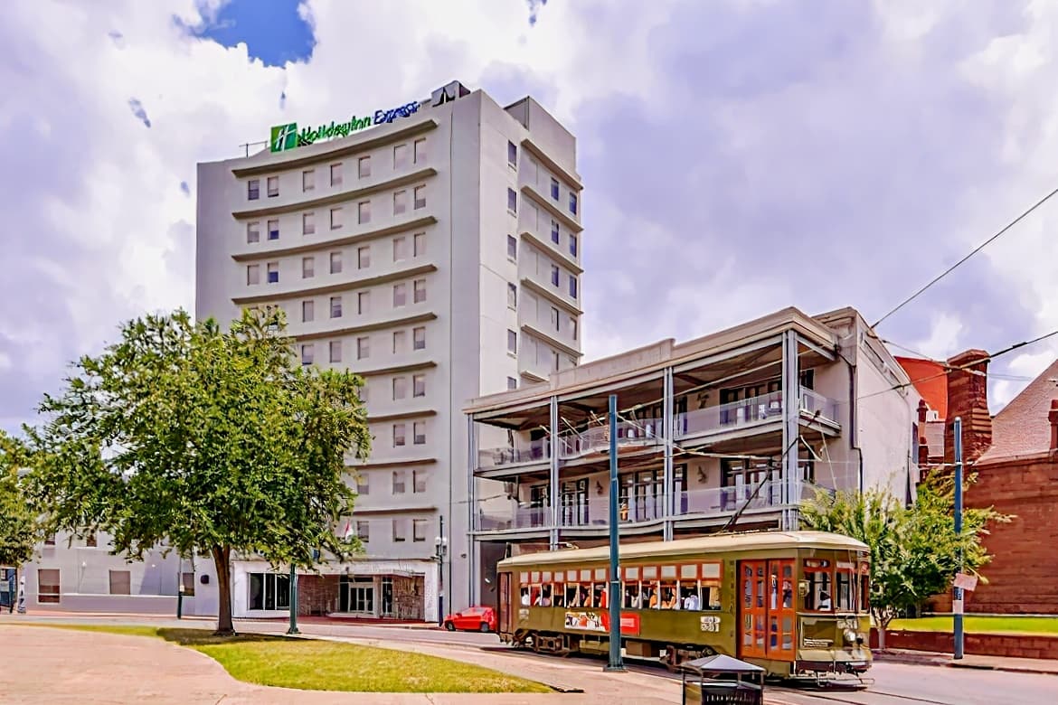Holiday Inn Express New Orleans - St Charles