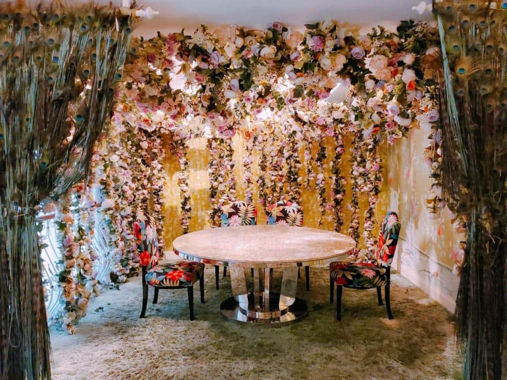 The Luxe Manor