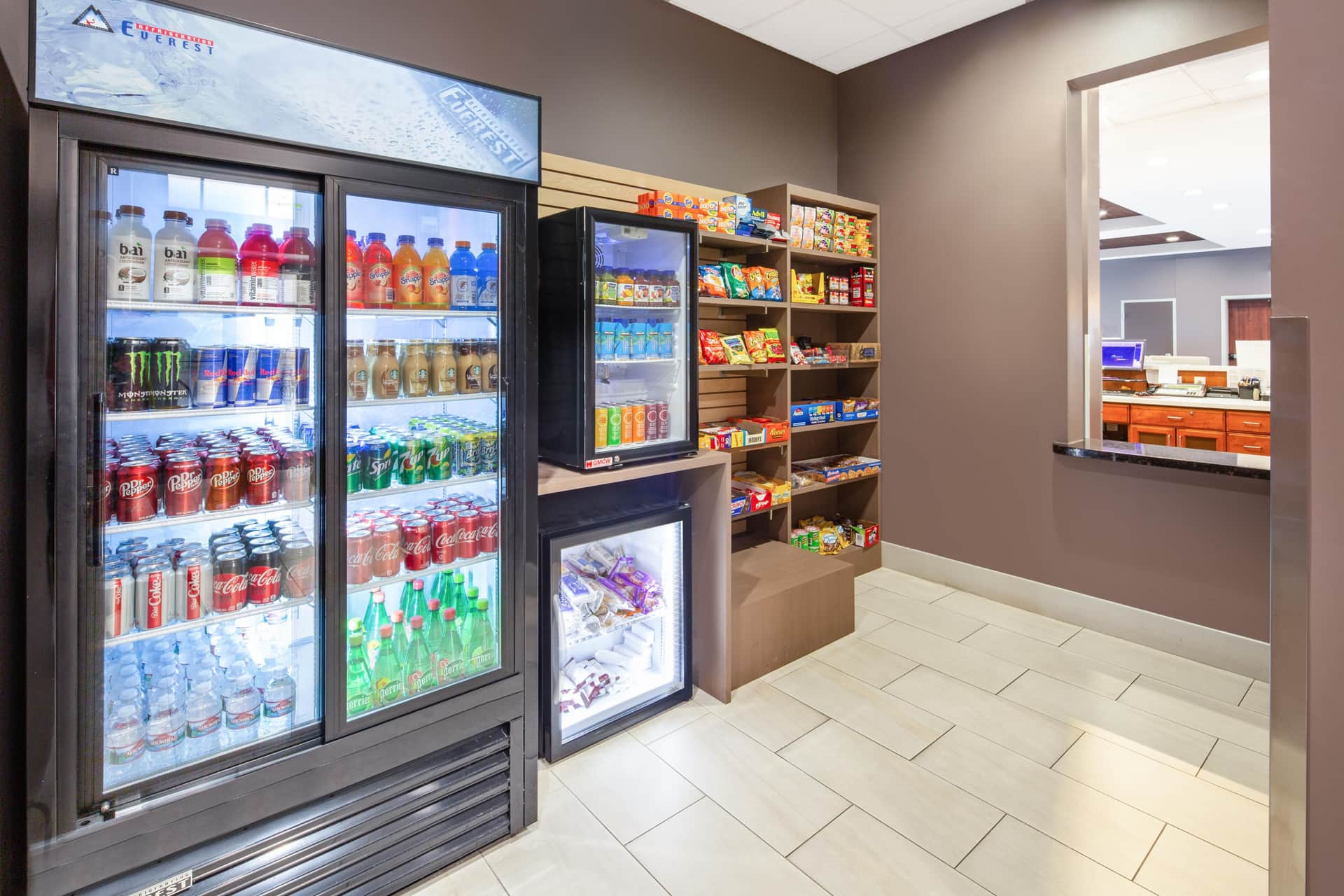 Holiday Inn Express & Suites Ontario Airport, an IHG Hotel
