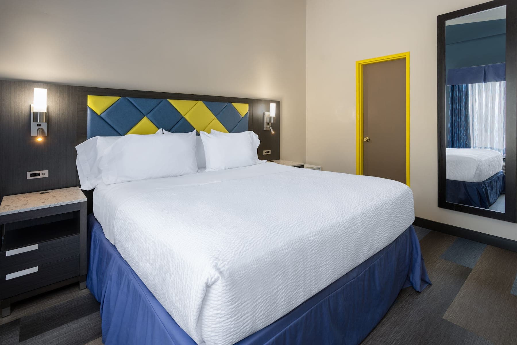 Days Hotel by Wyndham North Bergen /NYC Area