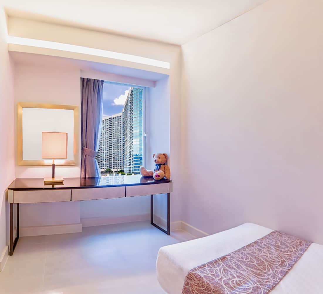 Kowloon Harbourfront Hotel