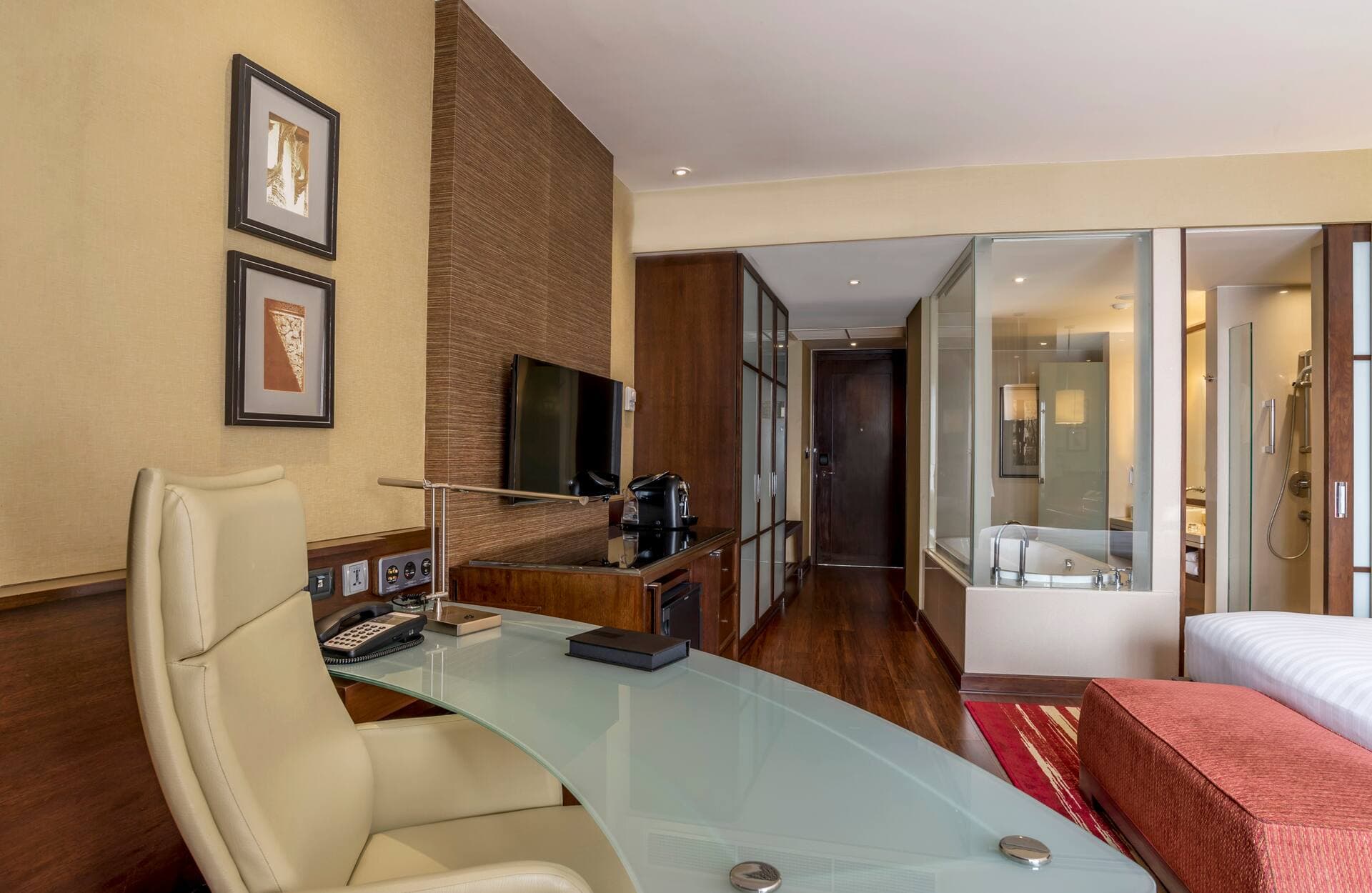 Hilton Bangkok Grande Asoke