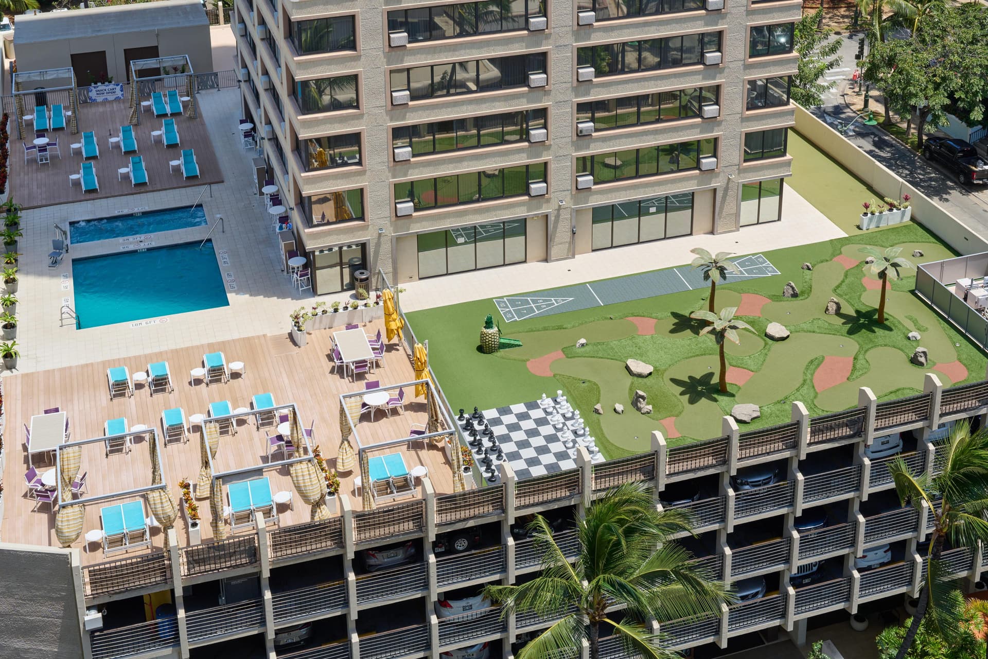 Holiday Inn Express Waikiki, an IHG Hotel