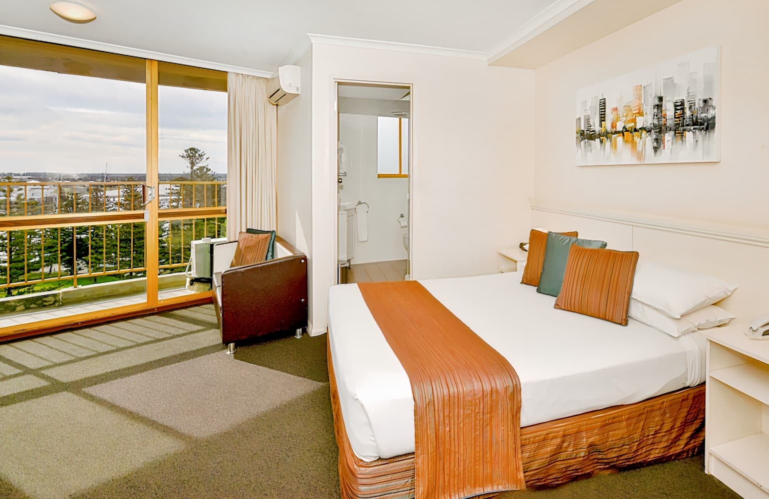 Atlantic Tower Motor Inn