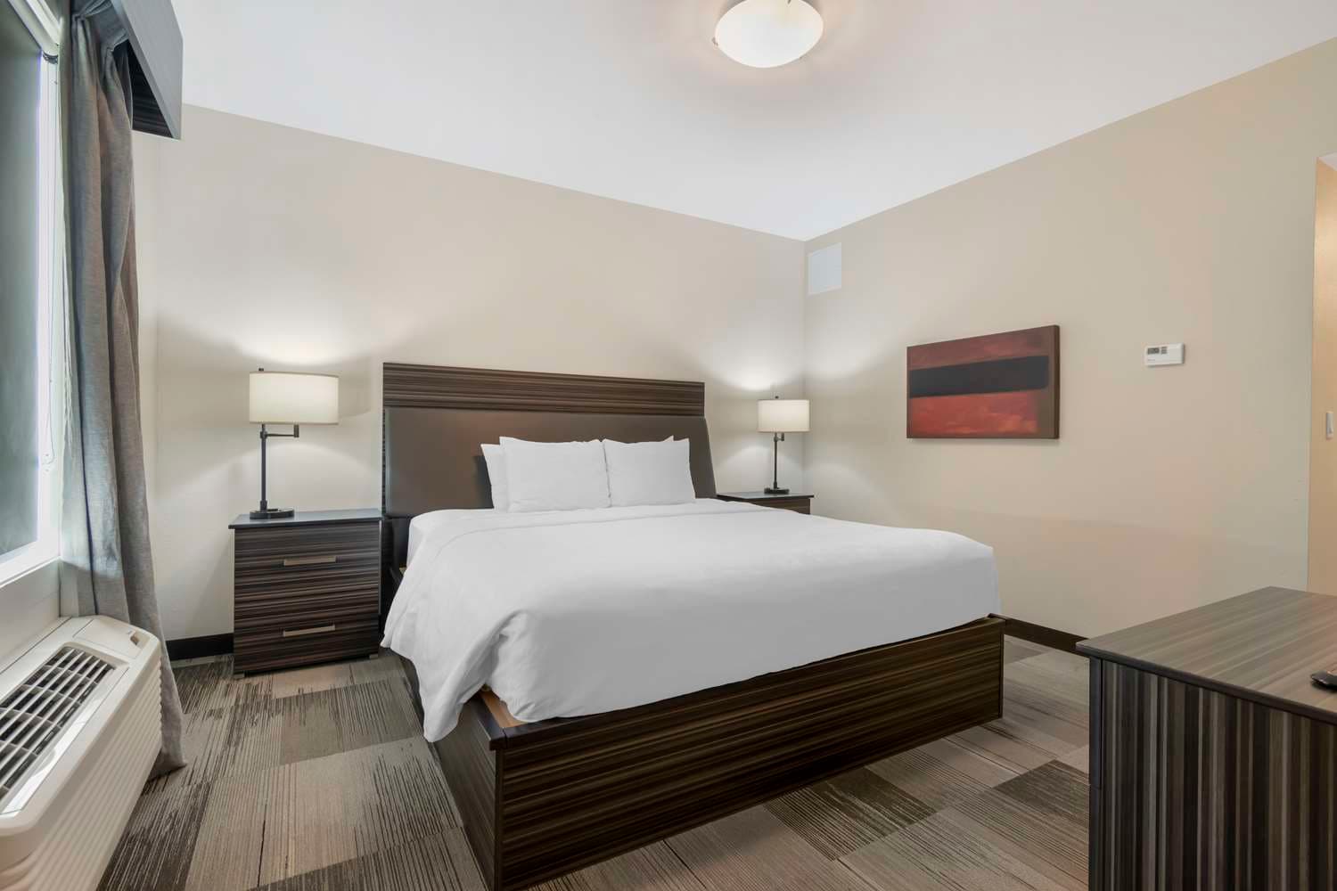 Best Western Plus Airport Inn & Suites