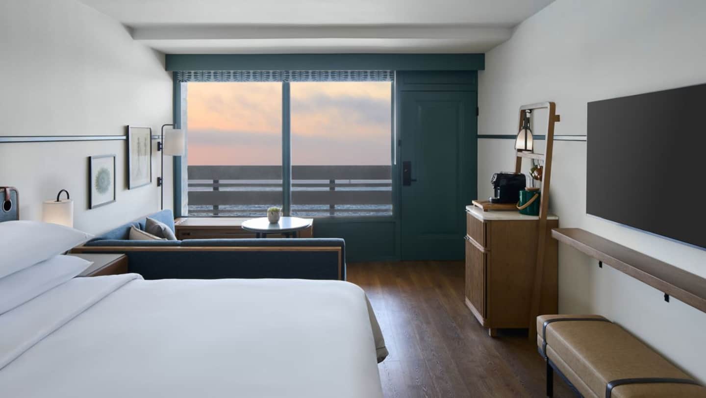 Monterey Beach Hotel, a Tribute Portfolio Hotel