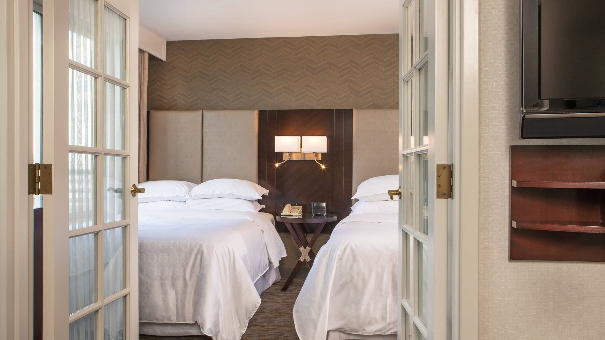 Sheraton Suites Chicago Elk Grove