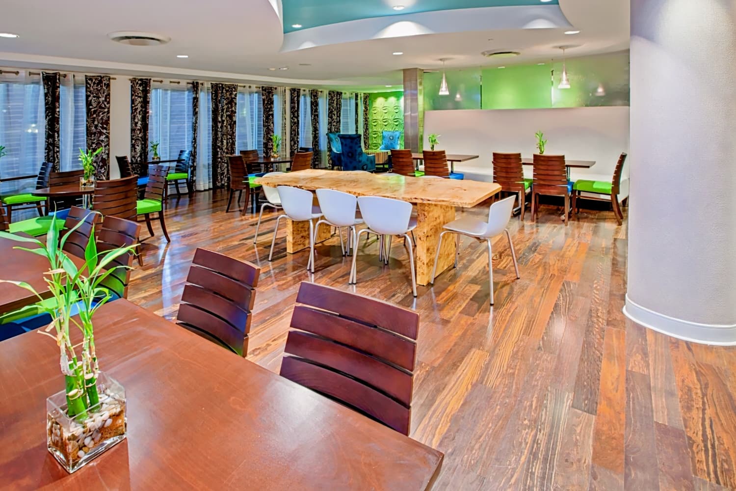 Holiday Inn Express Indianapolis - Fishers