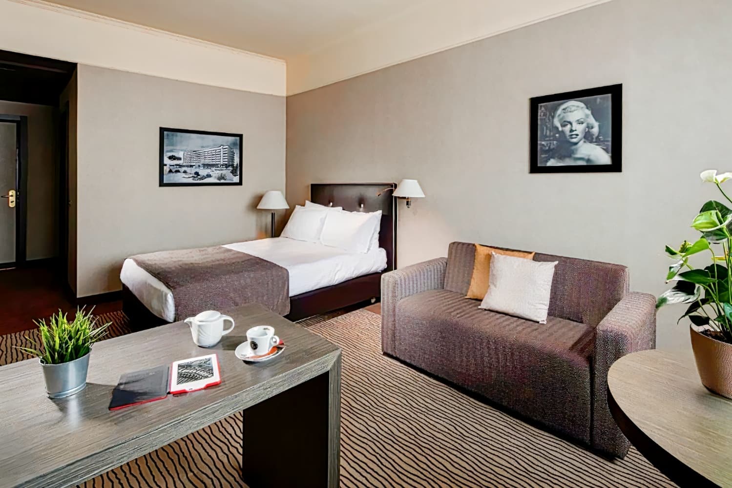 Holiday Inn Rome - Eur Parco Dei Medici, an IHG Hotel