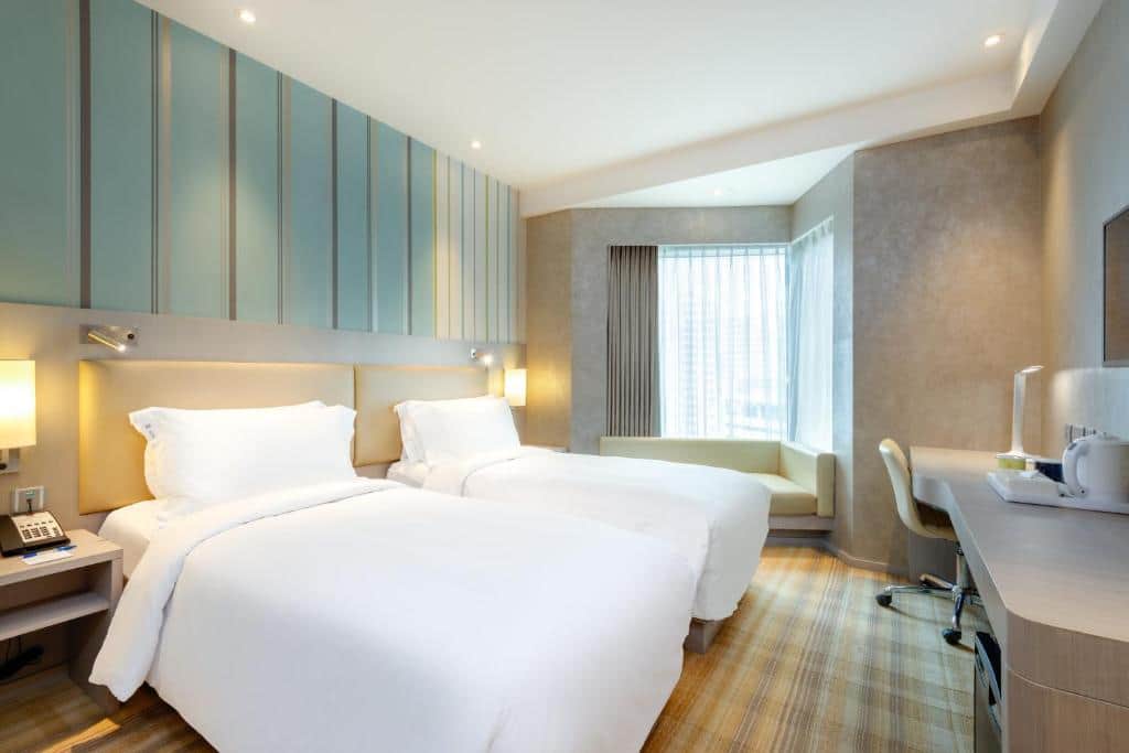Holiday Inn Express Hong Kong Mongkok, an IHG Hotel
