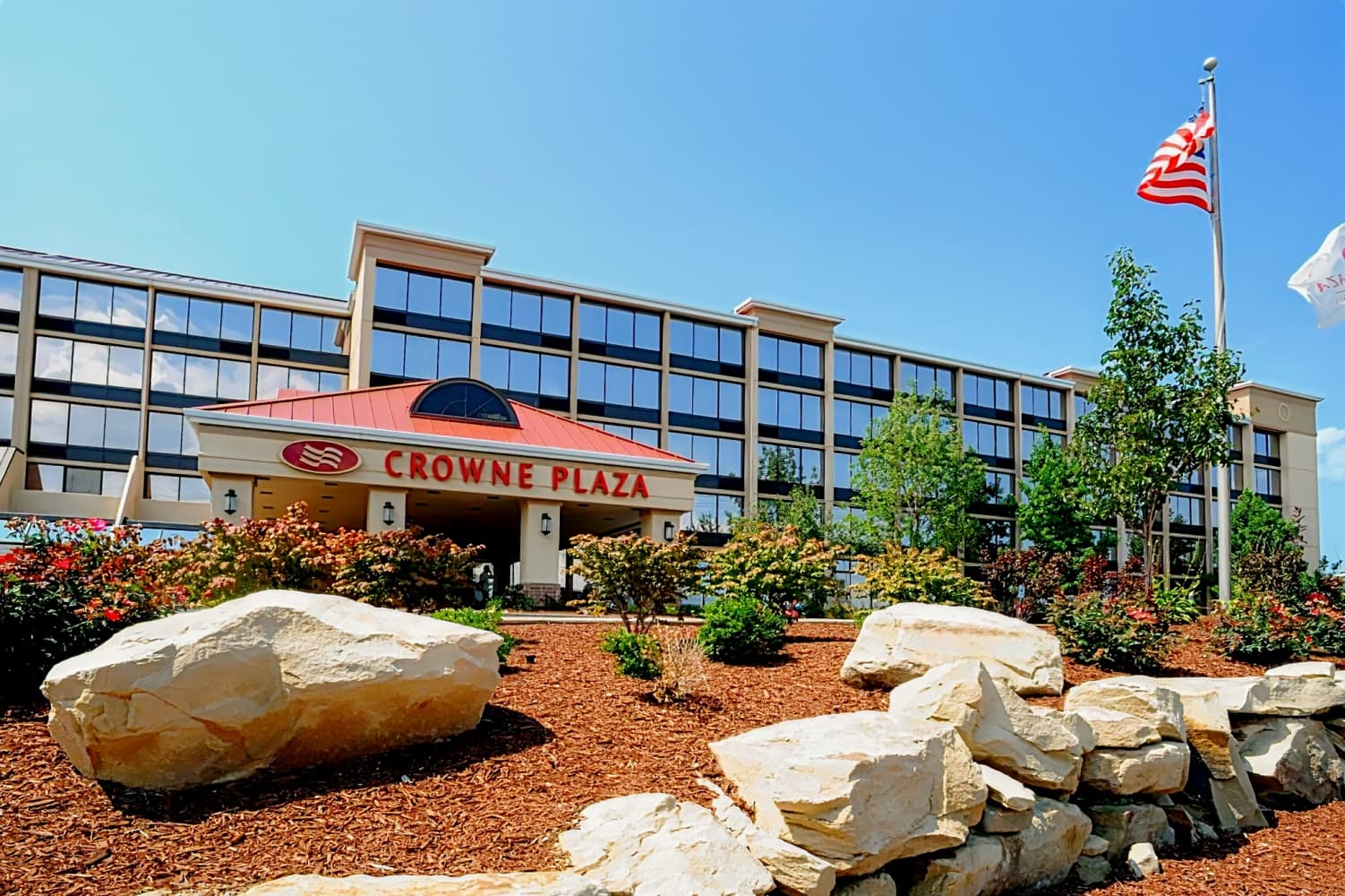 Crowne Plaza Cleveland Airport