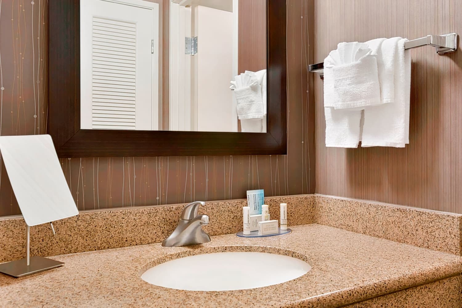 Courtyard by Marriott Bloomington Normal