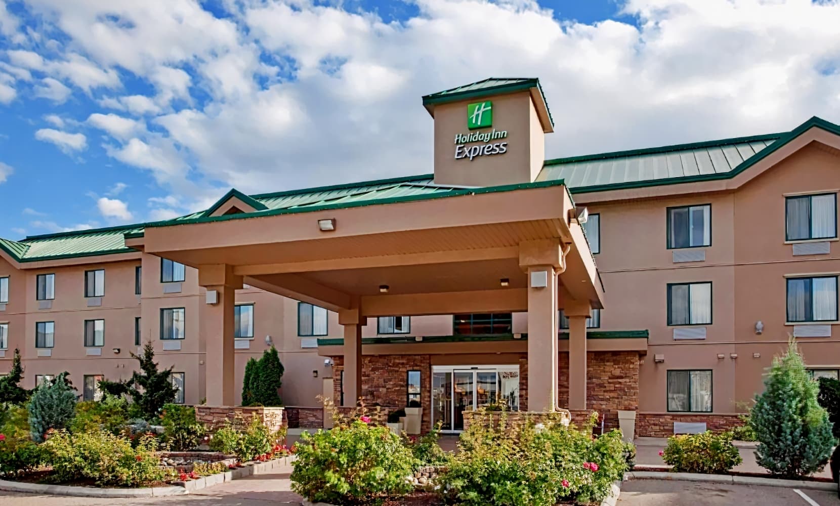 Holiday Inn Express Hotel & Suites Vernon, an IHG Hotel