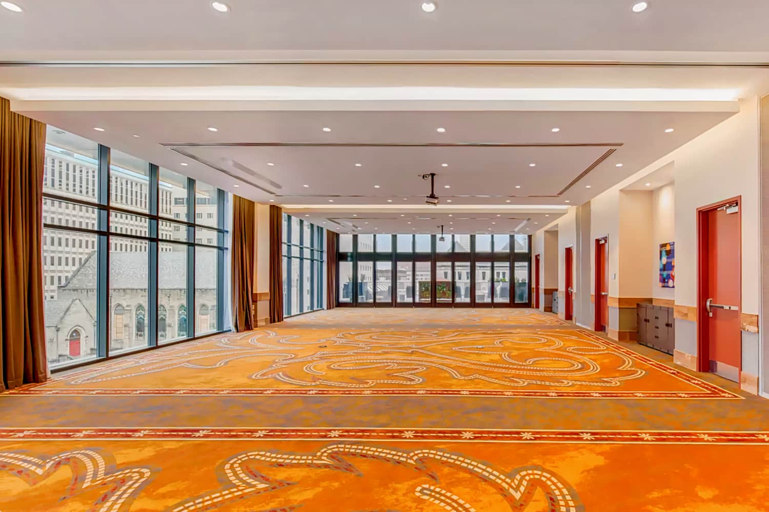 Cambria Hotel Nashville Downtown