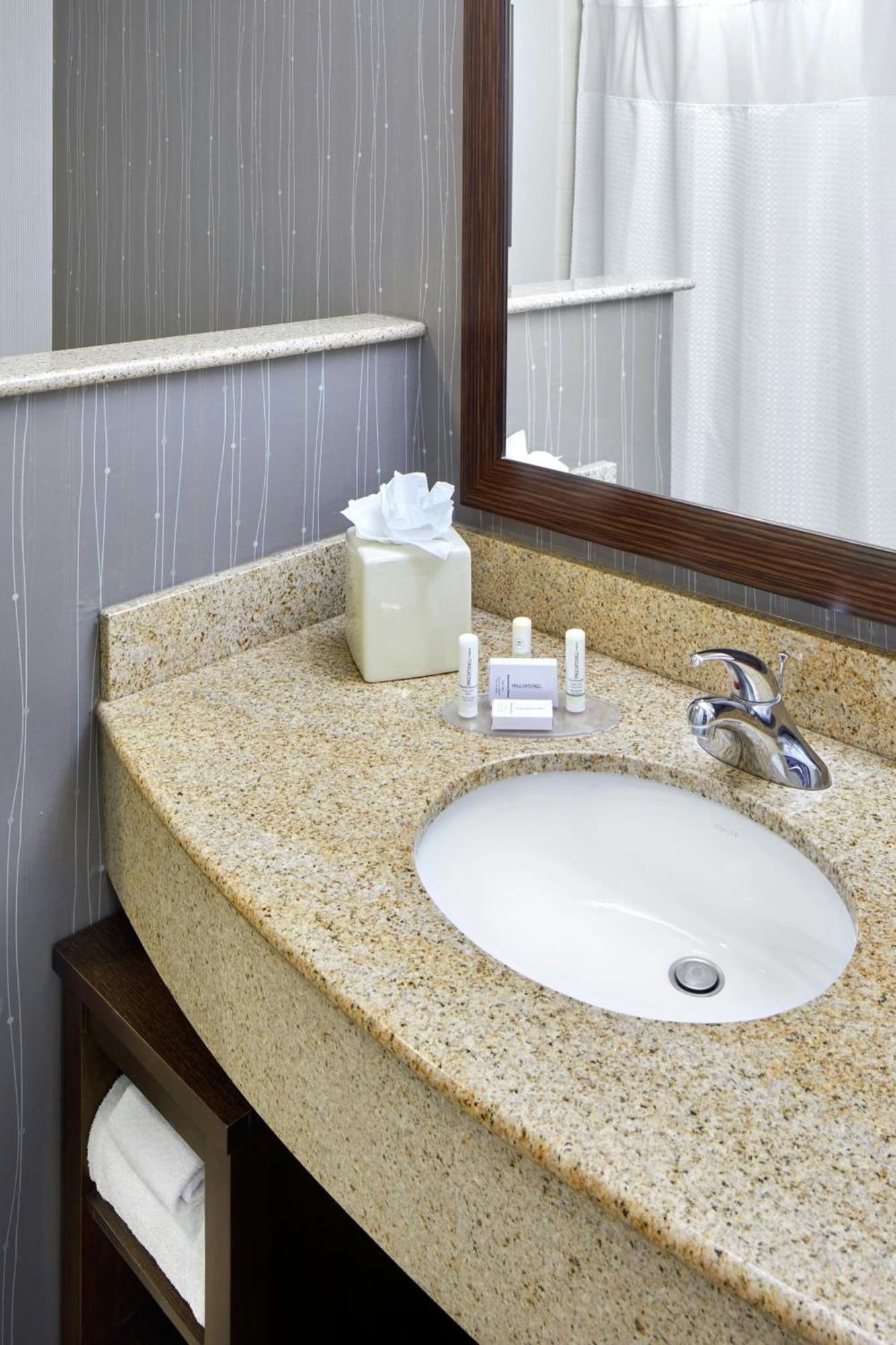 Courtyard by Marriott San Antonio Six Flags at The RIM