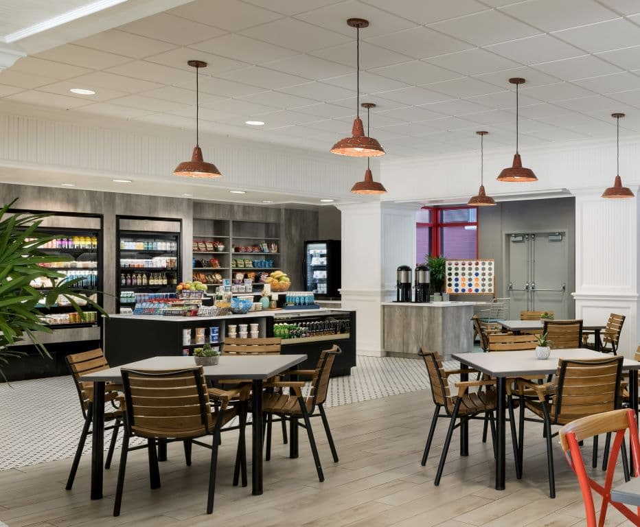 Hotel Caza Fisherman’s Wharf