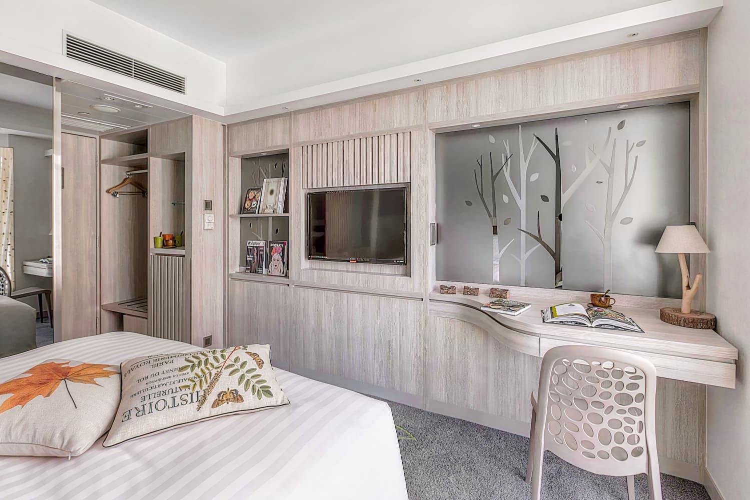 Stanford Hillview Hotel