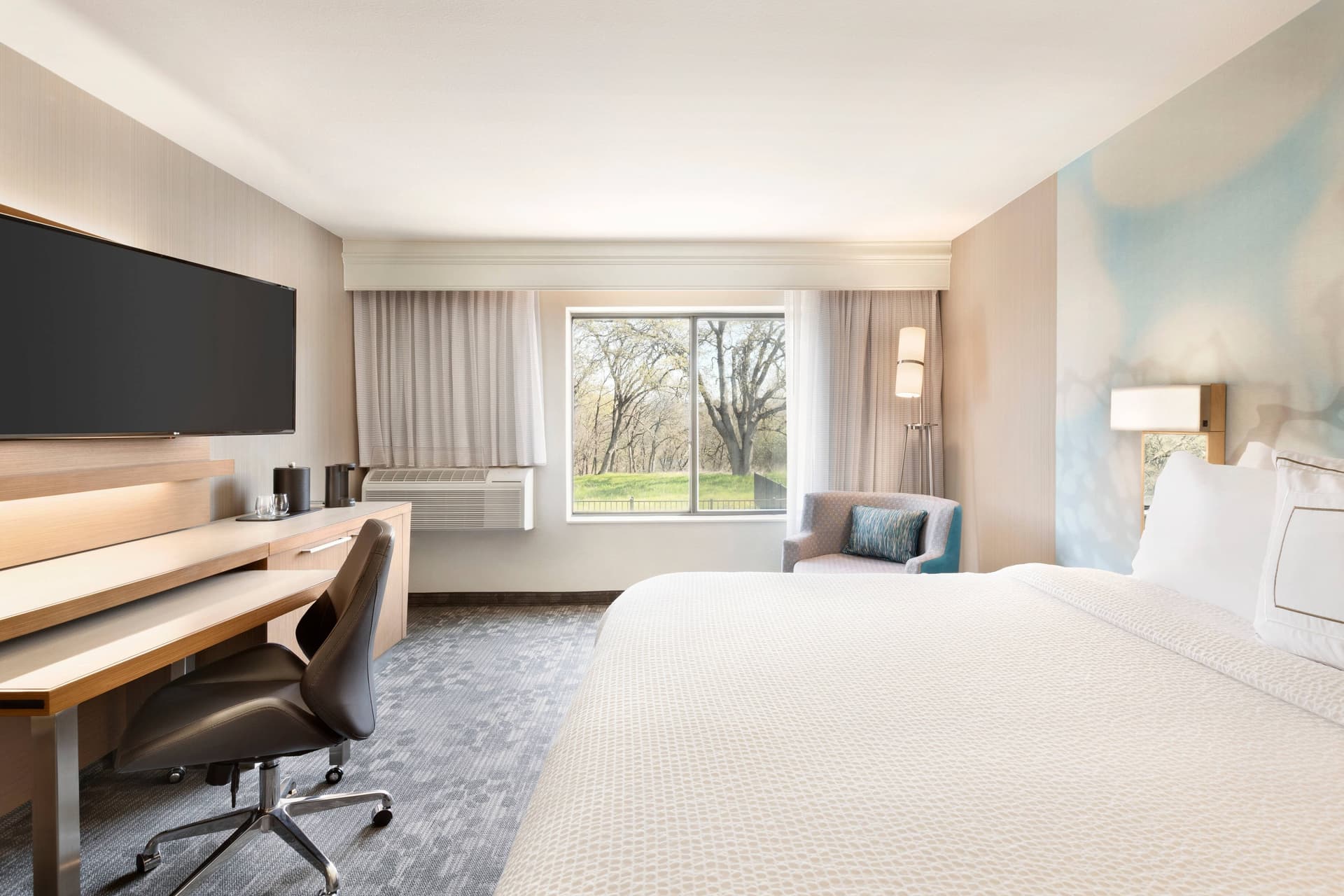 Courtyard by Marriott Roseville