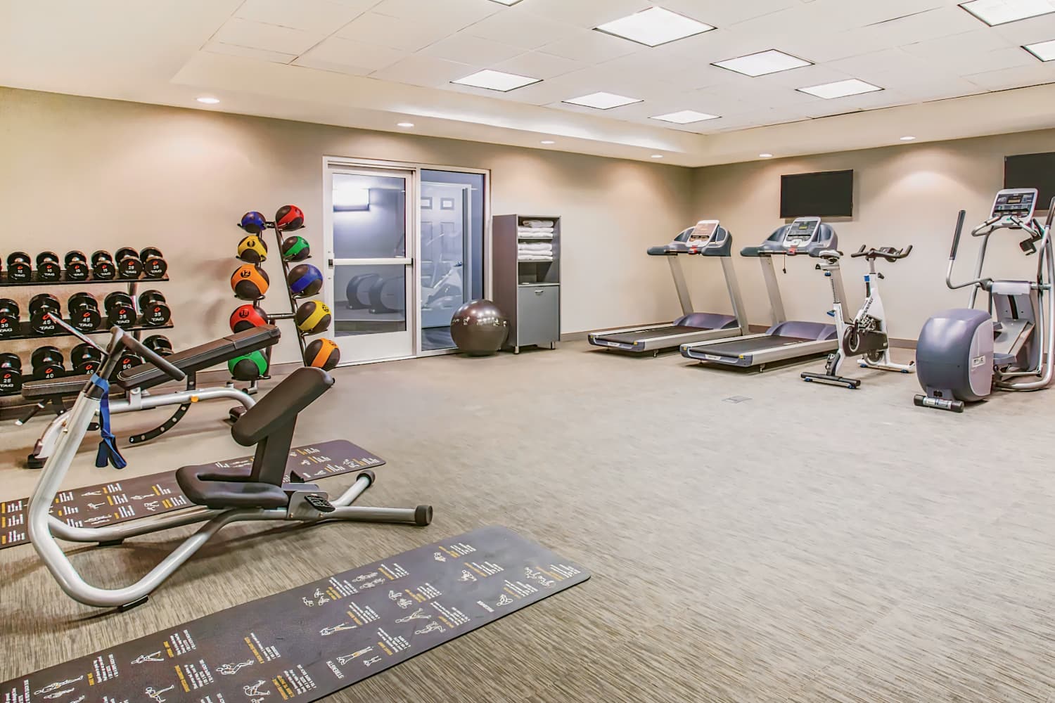 La Quinta Inn & Suites by Wyndham Las Vegas Summerlin Tech