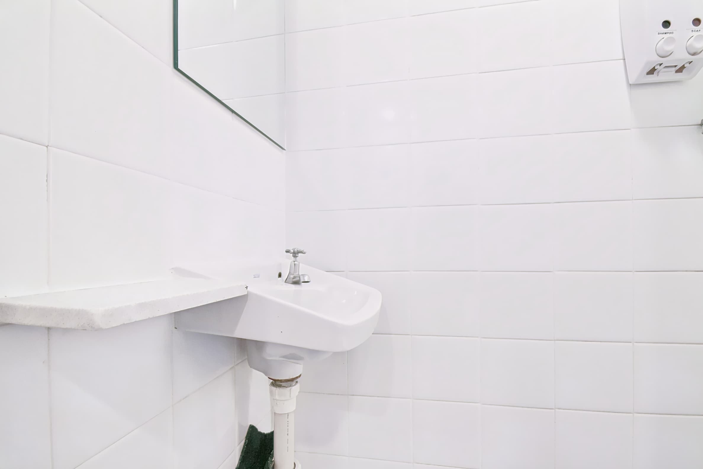 Lee Garden Guest House (Managed by Koalabeds Group)